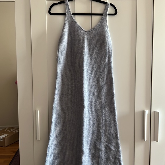 Zara Wool and Alpaca Strapped Dress - Picture 5 of 12